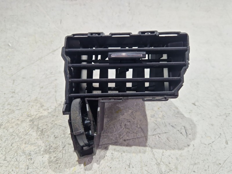 Recambio de rejilla aireadora para citroën c5 berlina (2004) 1.6 sx (e) [1,6 ltr. - 80 kw hdi cat (9hy / dv6ted4)] referencia OE