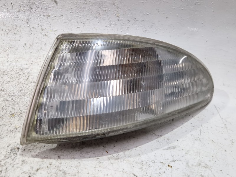 Recambio de piloto delantero izquierdo para ford mondeo i (gbp) 1.8 td referencia OEM IAM 93BG13369AB  