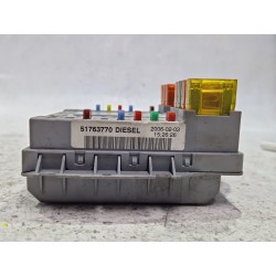 Recambio de caja reles / fusibles para suzuki swift (agz/azh/nz)(2010) 1.3 gl+ [1,3 ltr. - 55 kw ddis diesel cat] referencia OEM