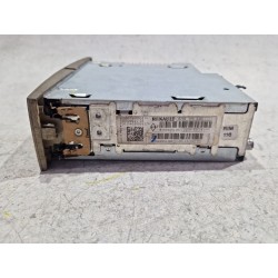Recambio de sistema audio / radio cd para renault megane ii berlina 5p (10.2002) 1.9 privilege [1,9 ltr. - 96 kw dci diesel fap]