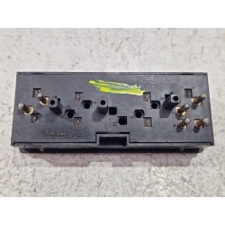 Recambio de mando elevalunas para ford sierra berlina (1987) 2.0 i 122 cv referencia OEM IAM 83BG14529BA  