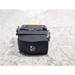 Recambio de mando elevalunas delantero derecho para renault clio ii (bb_, cb_) 1.9 d (b/cb0e, bb0j) referencia OEM IAM 060046A  