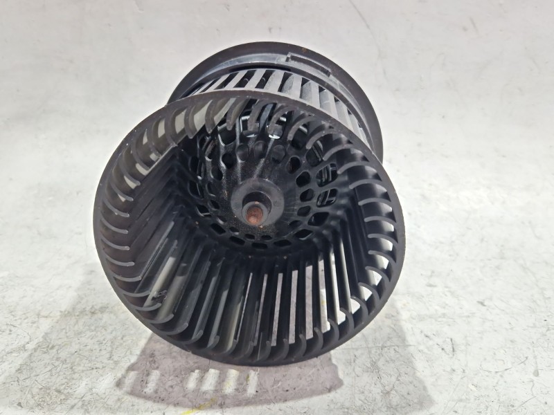 Recambio de motor calefaccion para peugeot 308 (2007) 1.6 hdi referencia OEM IAM T1011131B  