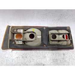 Recambio de piloto trasero derecho para ford orion ii (aff) 1.6 referencia OEM IAM 81AG13A602BB  