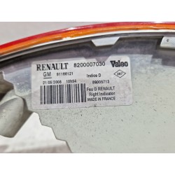 Recambio de piloto intermitente lateral delantero derecho para renault trafic ii furgón (fl) 1.9 dci 100 (fl0c) referencia OEM I