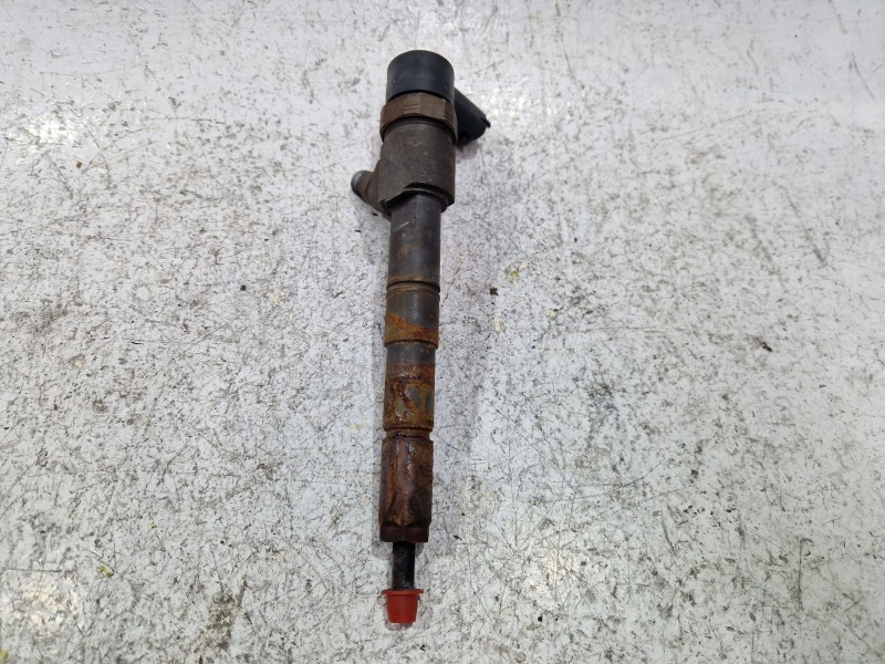 Recambio de inyector para opel astra j (p10) 2.0 cdti (68) referencia OEM IAM 0445110327  