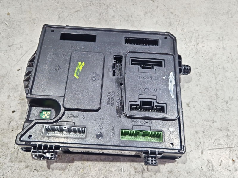 Recambio de caja reles / fusibles para renault grand scénic iii (jz0/1_) 1.5 dci referencia OEM IAM 284b19091R  