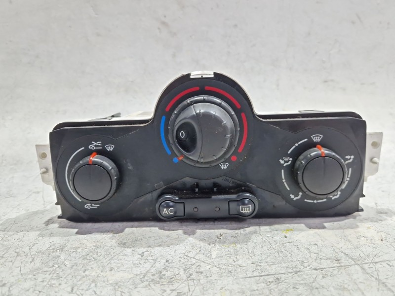 Recambio de mando climatizador para renault megane ii (bm0/1_, cm0/1_) 1.5 dci referencia OEM IAM 69420003  