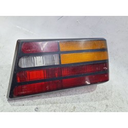 Recambio de piloto trasero derecho para ford orion ii (aff) 1.6 d referencia OEM IAM 86AG13A602  