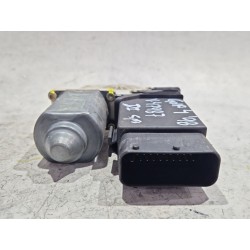 Recambio de motor elevalunas delantero izquierdo para volkswagen golf iv (1j1) 1.6 referencia OEM IAM 9776101430202  