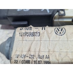 Recambio de motor elevalunas delantero derecho para volkswagen golf iv (1j1) 1.6 referencia OEM IAM 1J1959802D  
