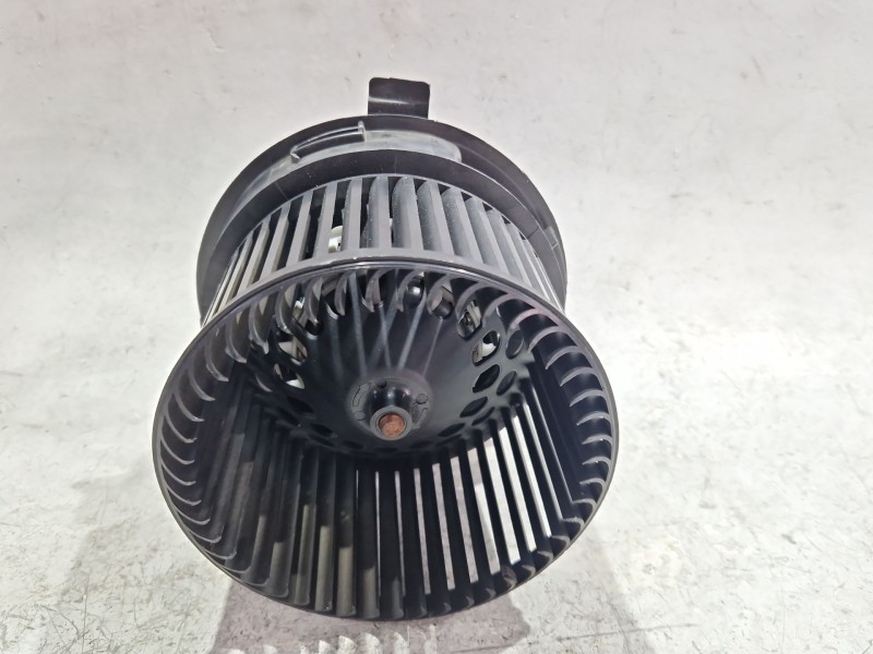 Recambio de motor calefaccion para peugeot 207/207+ (wa_, wc_) 1.4 hdi referencia OEM IAM   