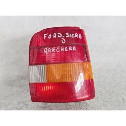 PILOTO TRASERO DERECHO 83bg13n004 