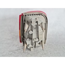 Recambio de piloto trasero derecho para ford sierra berlina (1987) 2.0 i referencia OEM IAM 83bg13n004  