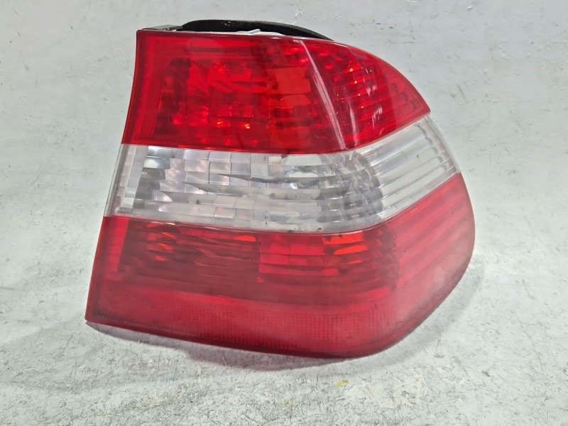 Recambio de piloto trasero derecho para bmw 3 (e46) 320 d referencia OEM IAM 6910532  