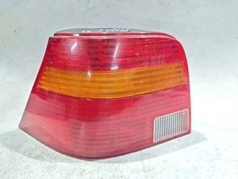 Recambio de piloto trasero izquierdo para volkswagen golf iv (1j1) 1.6 referencia OEM IAM 1J6945257  