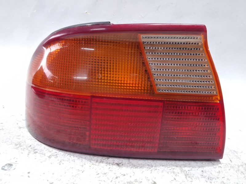 Recambio de piloto trasero izquierdo para ford mondeo i (gbp) 1.8 td referencia OEM IAM 93BG13N004BA  