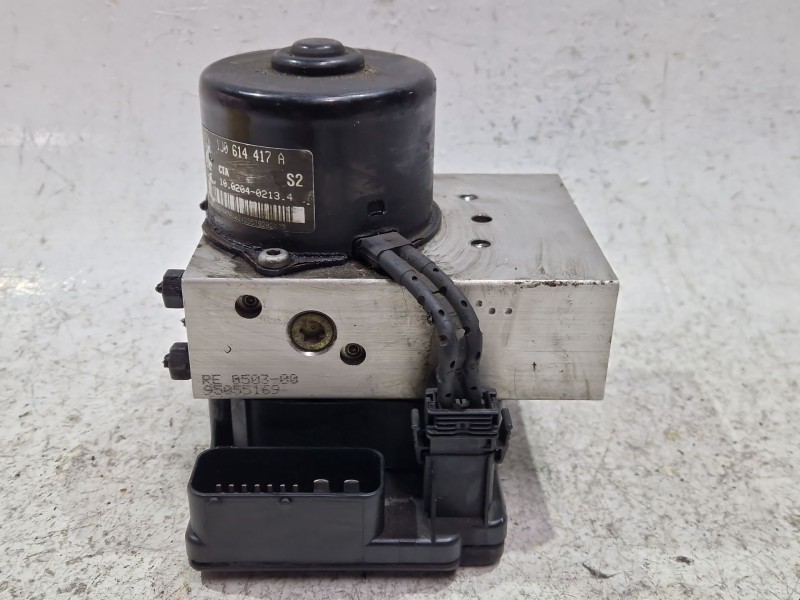 Recambio de nucleo abs para volkswagen golf iv (1j1) 1.9 tdi referencia OEM IAM 100907379AF  