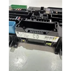 Recambio de caja fusibles/rele para opel astra h berlina (2004) 1.6 referencia OEM IAM 13145017  