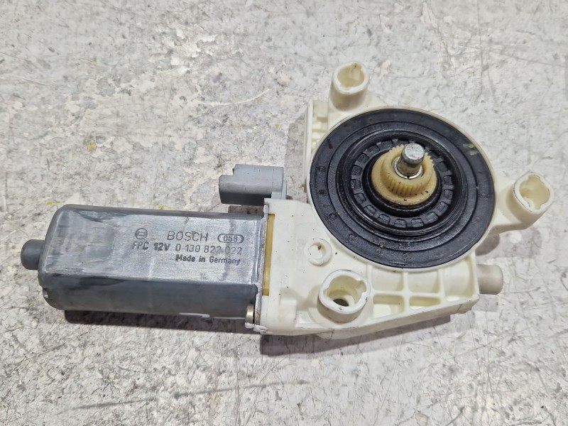 Recambio de motor elevalunas delantero izquierdo para peugeot 307 (3a/c) 1.4 16v referencia OEM IAM 9634457380  