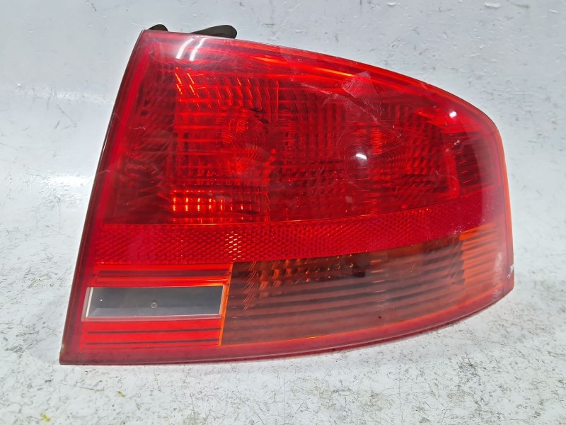 Recambio de piloto trasero derecho para audi a4 b7 (8ec) 2.0 tdi 16v referencia OEM IAM 8E5945096  