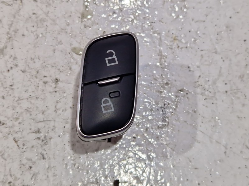 Recambio de botonera cierre centralizado para ford focus iii 1.5 tdci referencia OEM IAM F1ET14017AB  