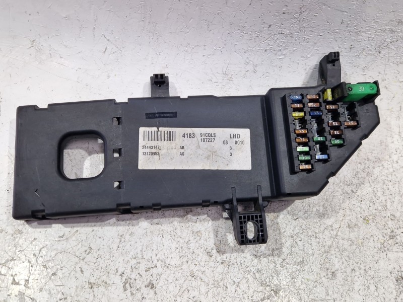 Recambio de modulo confort para opel vectra c berlina (2002) 2.2 dti 16v referencia OEM IAM 13120953  