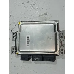 Recambio de centralita inyeccion para dacia duster i (2010) 1.5 dci referencia OEM IAM 237100703R  