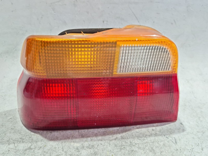 Recambio de piloto trasero izquierdo para ford orion (1991) 1.8 td referencia OEM IAM 91AG13A603  