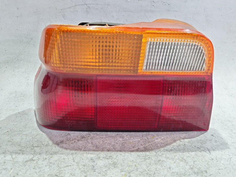 Recambio de piloto trasero izquierdo para ford orion (1991) 1.8 td referencia OEM IAM 91AG13A603  