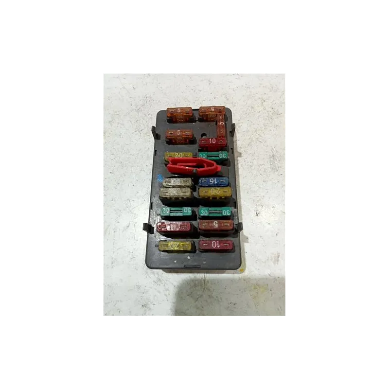 Recambio de caja fusibles/rele para peugeot 106 (s2)(04.1996) 1.1 i referencia OEM IAM 9458651380  