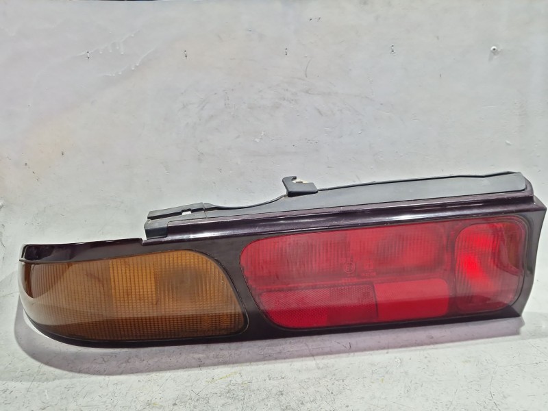 Recambio de piloto trasero izquierdo para ford probe 2.5 referencia OEM IAM 0292109  