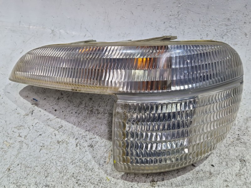 Recambio de intermitente delantero izquierdo para ford explorer 4.0 207 cv automatico referencia OEM IAM F57D7820408CB  