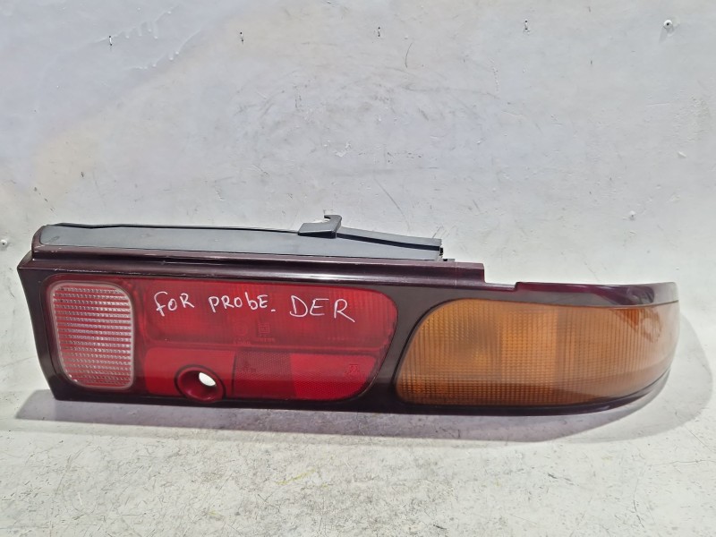 Recambio de piloto trasero derecho para ford probe 2.5 referencia OEM IAM 0431444  