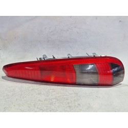 PILOTO TRASERO DERECHO 2S6113A602B 