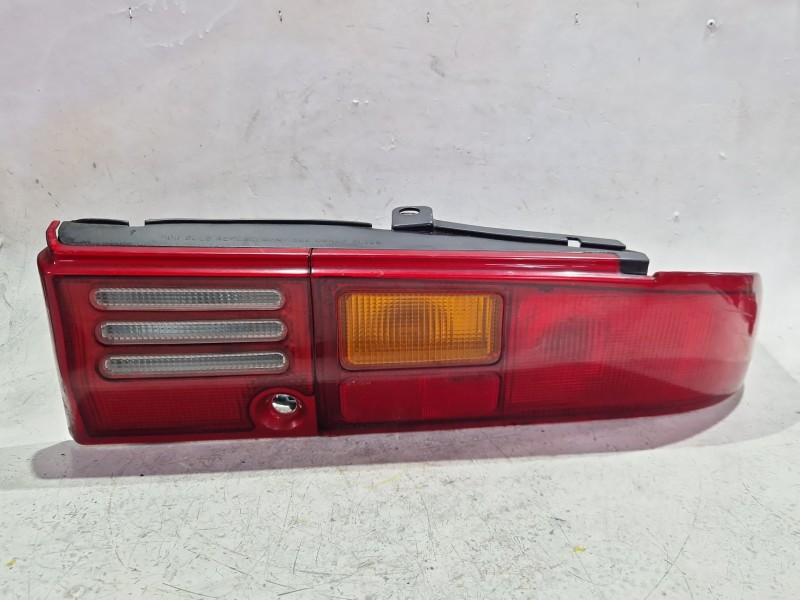 Recambio de piloto trasero derecho para ford probe 2.5 referencia OEM IAM   