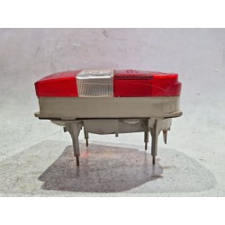 Recambio de piloto trasero izquierdo para ford sierra turnier (1987) 2.0 i referencia OEM IAM 83BG13A603  