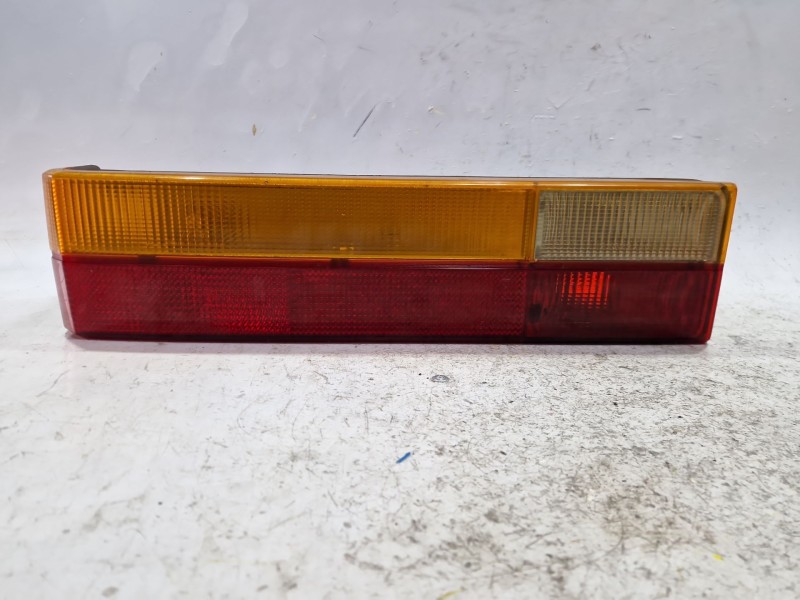 Recambio de piloto trasero izquierdo para ford granada berl./turnier (1978) 1.6 referencia OEM IAM 78GG13451BB  
