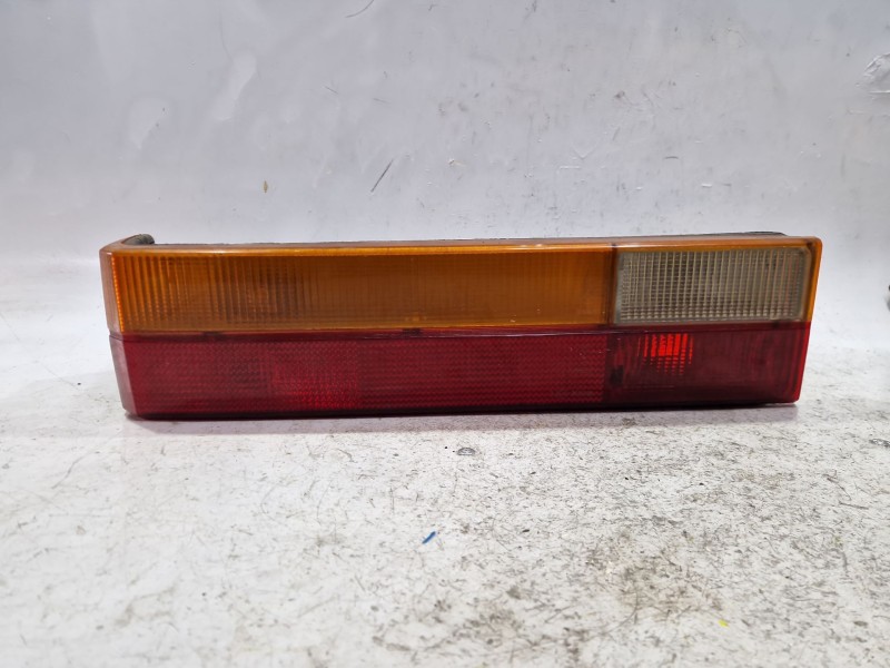 Recambio de piloto trasero izquierdo para ford granada berl./turnier (1978) 1.6 referencia OEM IAM 78GG13451BB  