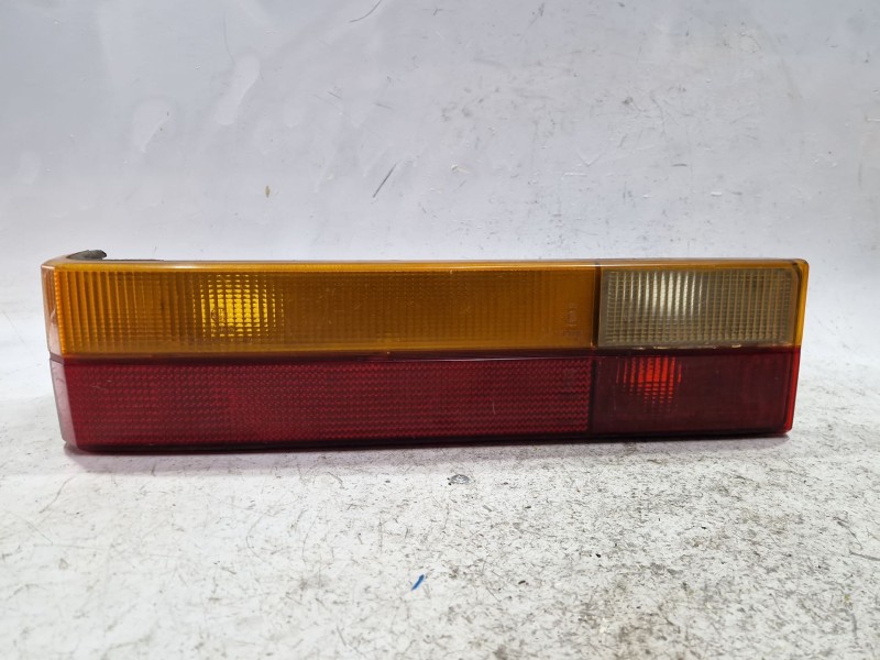 Recambio de piloto trasero izquierdo para ford granada berl./turnier (1978) 1.6 referencia OEM IAM 78GG13451BB  