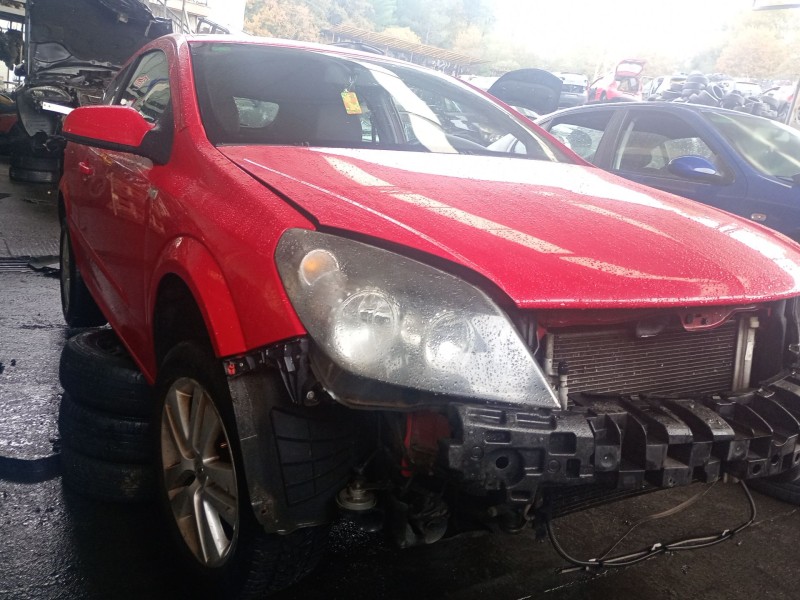 opel astra h gtc (a04) del año 2008