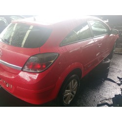 opel astra h gtc (a04) del año 2008