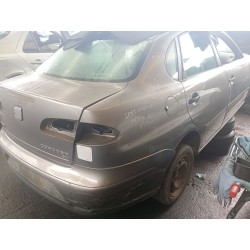 seat cordoba (6l2) del año 2002