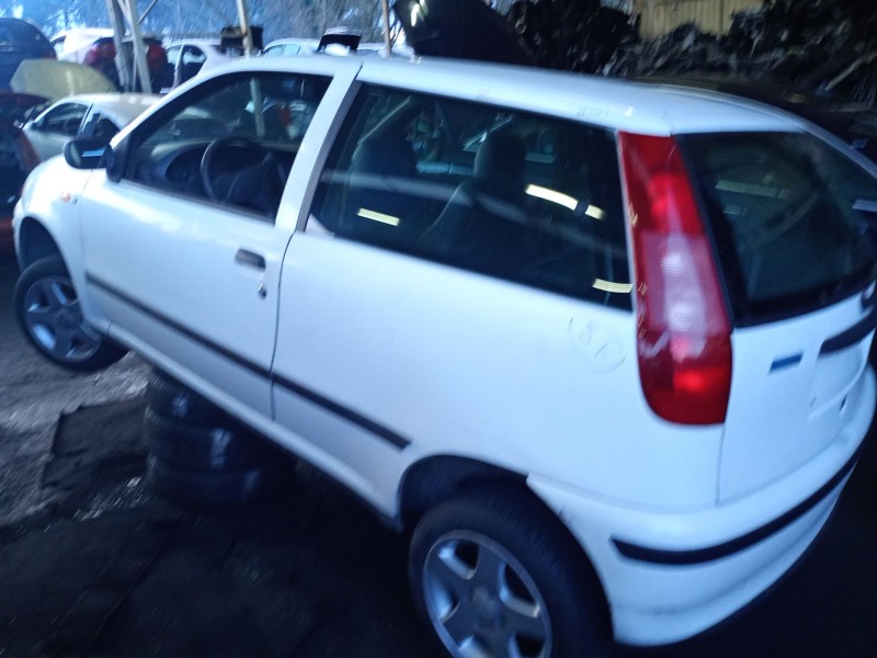 fiat punto (176_) del año 1997