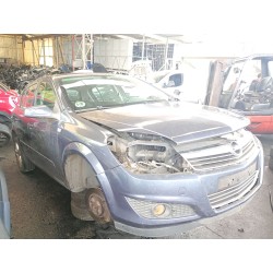 opel astra h gtc (a04) del año 2009