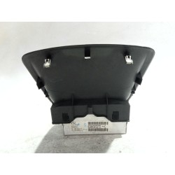 Recambio de pantalla multifuncion para renault clio iii dci referencia OEM IAM 8200307273C  