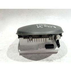 Recambio de pantalla multifuncion para renault clio iii dci referencia OEM IAM 8200307273C  