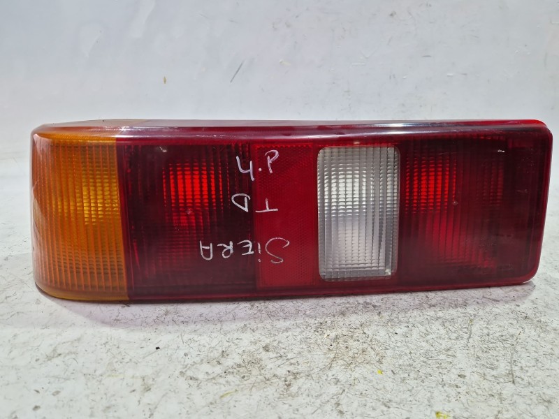 Recambio de piloto trasero izquierdo para ford sierra turnier (1987) td referencia OEM IAM 87bg13a603  