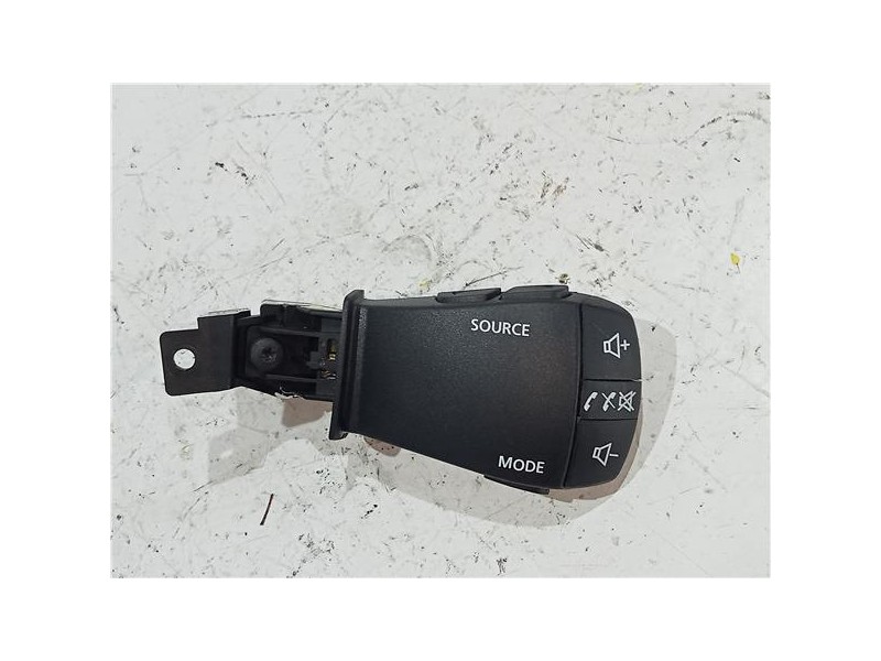 Recambio de mando multifuncion para dacia sandero iii (10.2020) 1.0 comfort [1,0 ltr. - 67 kw tce cat] referencia OEM IAM 255522