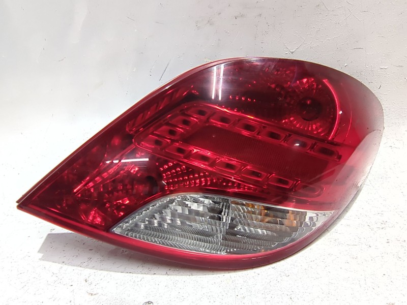 Recambio de piloto trasero derecho para peugeot 207/207+ (wa_, wc_) 1.6 16v turbo referencia OEM IAM 968656598000  